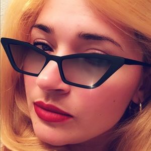 Meet your Posher, Diana